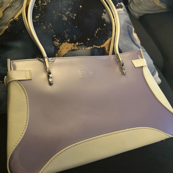 Beijo Lavender and Cream Shoulder Bag - Picture 8 of 10